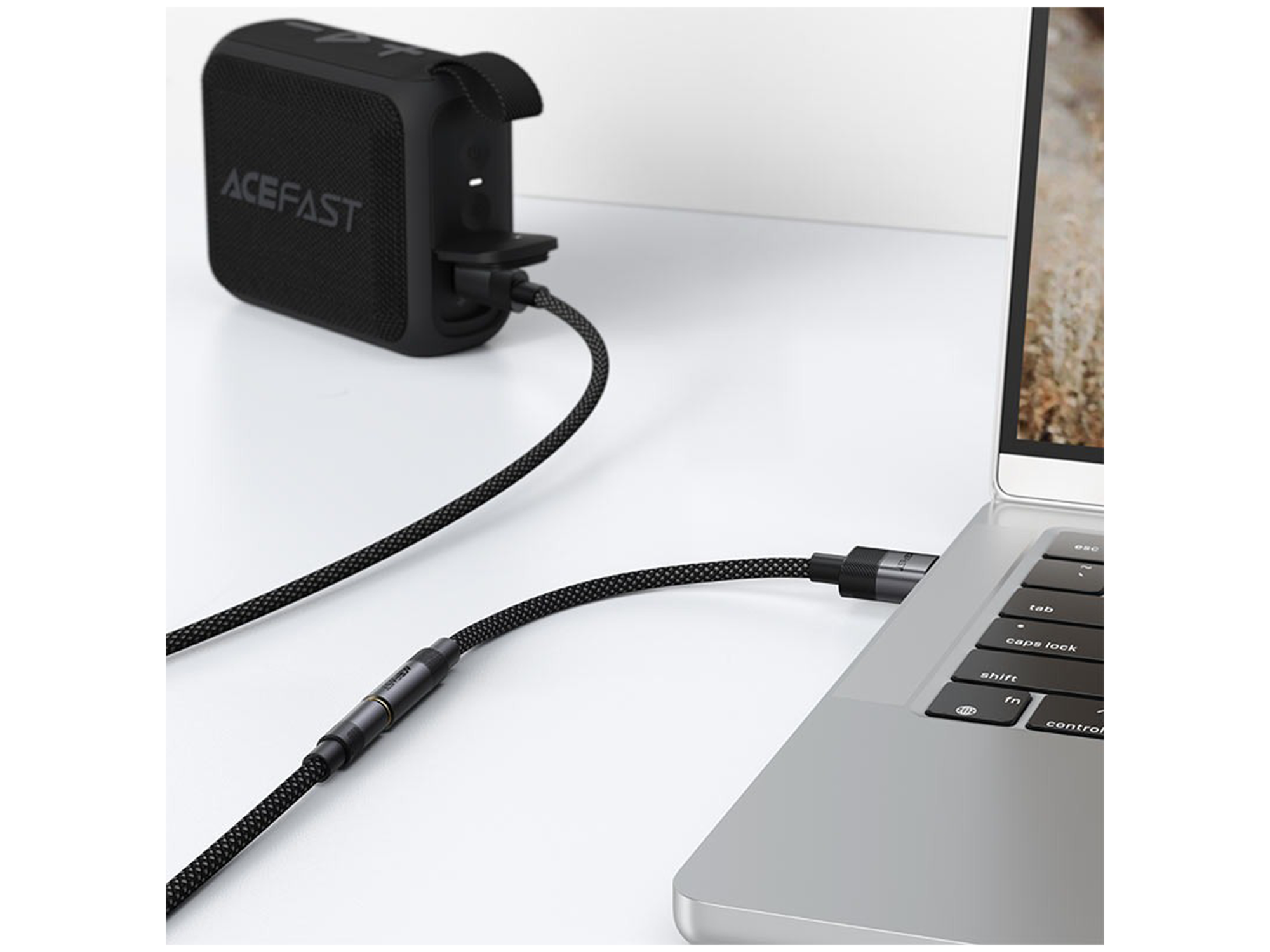 ايس فاست محول صوت J13 من USB-A إلى 3.5 مم، لون أسود - أفضل سعر